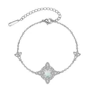 High-end Hand Jewelry Exudes A Refined Understated Bracelet